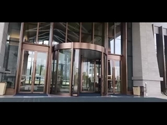 Ξενοδοχεία Αυτοματοποιημένη περιστρεφόμενη πόρτα με τελική επιφάνεια και ύψος καλύμματος 300-600 mm