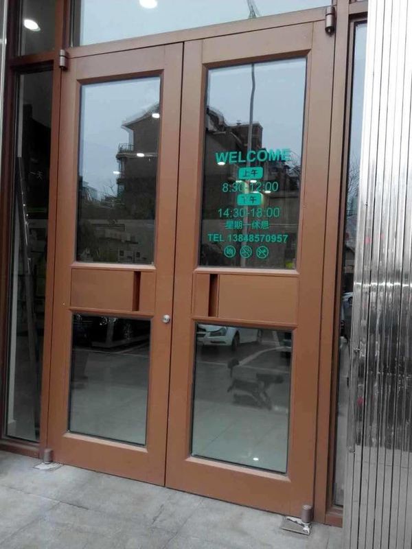 Φαρμακευτική τιμή χονδρικής πώλησης Αλουμινίου Πλαισίωμα Εμφάνιση καταστήματος Kfc πόρτα πάτωμα Άνοιξη θορυβωμένη ασφάλεια διπλό γυαλί
